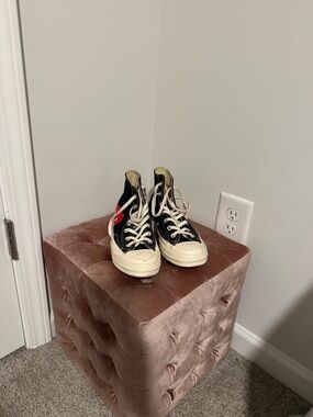 Comme Des Garçons PLAY Black Converse